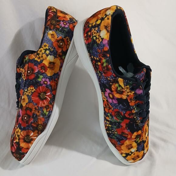 Easy Spirit W7 Floral Tie canvas style slp on sneaker High-quality white treads - Picture 10 of 14